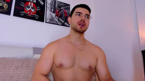 Ryan  online show from February 19, 1:12 am