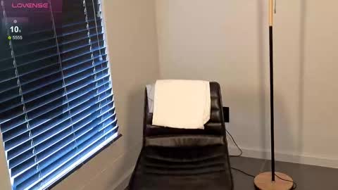 Ryan gainzz online show from February 24, 4:16 pm