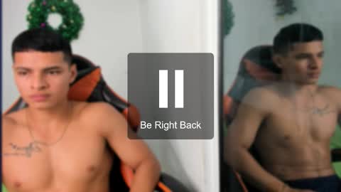 Snapshot of ryan_myerz chatting on December 15, 8:35 pm ryan_myerz online show from December 15, 8:35 pm