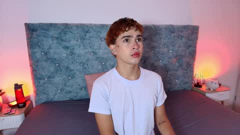 R Y A N   ON   F I R E online show from April 8, 1:11 pm