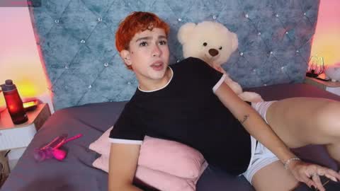 R Y A N   ON   F I R E online show from April 15, 1:40 pm