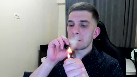 Andrew C. online show from April 12, 8:25 pm