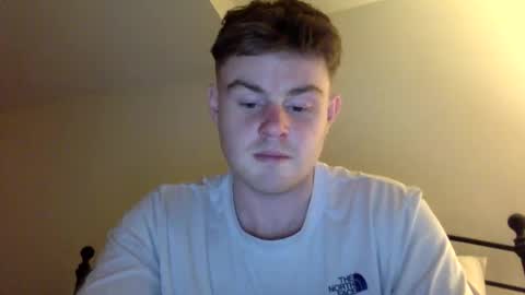 Snapshot of ryanhung_57 chatting on February 14, 4:15 am ryanhung_57 online show from February 14, 4:15 am
