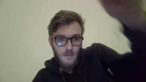 Snapshot of ryanogorman5858 chatting on February 14, 2:50 am anonomousstoneruk online show from February 14, 2:50 am