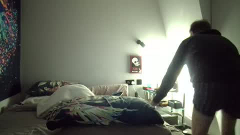 Snapshot of ryanogorman5858 chatting on February 17, 5:25 am anonomousstoneruk online show from February 17, 5:25 am