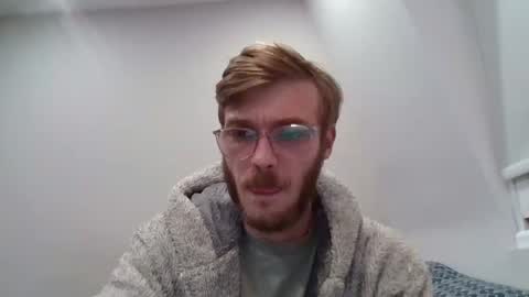 Snapshot of ryanogorman5858 chatting on September 23, 2:47 am anonomousstoneruk online show from September 23, 2:47 am