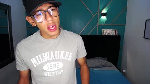 RyanPricee online show from January 15, 4:15 am