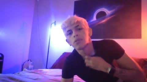 Snapshot of ryanunholy chatting on August 9, 4:56 pm ryanunholy online show from August 9, 4:56 pm