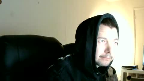 Snapshot of ryder93x chatting on December 22, 9:12 pm Ryder93 online show from December 22, 9:12 pm