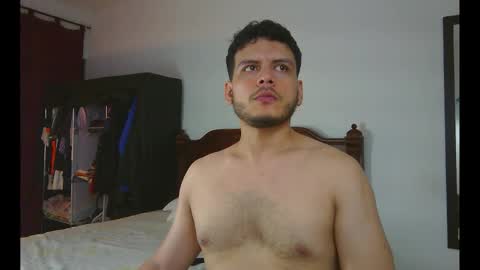 Snapshot of ryl_ chatting on December 16, 11:54 pm Ryl online show from December 16, 11:54 pm