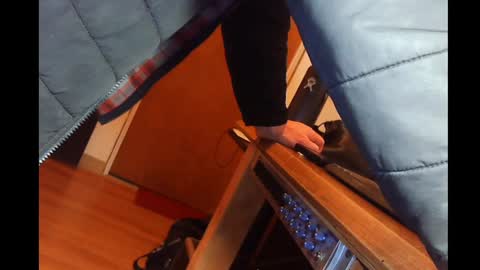 rynoxox online show from March 9, 9:35 am