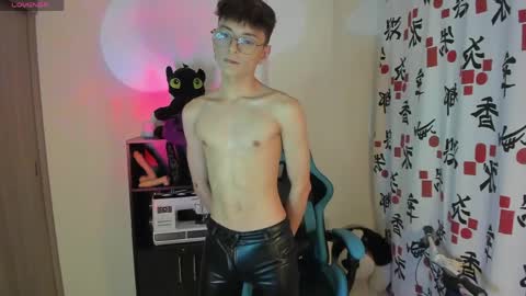 RYO BLEU online show from April 9, 3:28 am