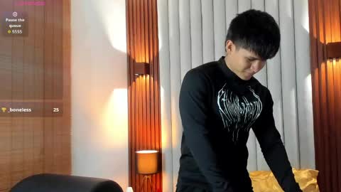 Ryo Kush online show from May 25, 1:28 pm