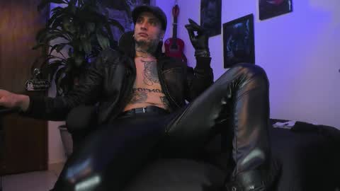 leopmonk help me reach 100 thumbs up online show from November 5, 2:06 pm