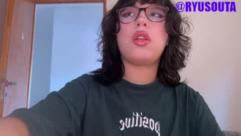 Snapshot of ryusouta chatting on January 2, 11:27 pm Ryu-chan online show from January 2, 11:27 pm