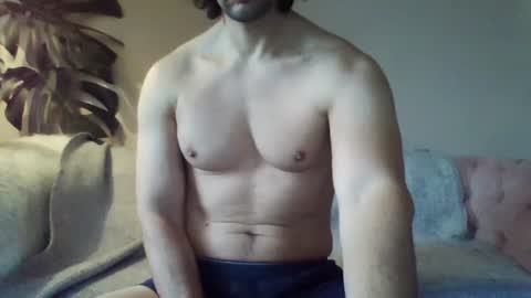 s43_ online show from December 17, 12:44 pm