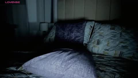 Snapshot of s_crosby chatting on January 12, 6:49 am Zara online show from January 12, 6:49 am