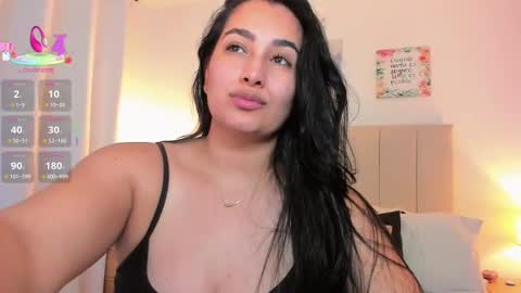 Snapshot of s_crosby chatting on September 19, 2:46 am Zara online show from September 19, 2:46 am