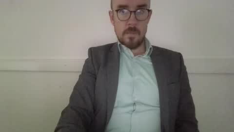 s_i_q online show from September 17, 7:32 am