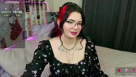 Kate online show from February 23, 10:39 am