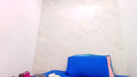 s_sofia_ online show from January 30, 1:44 am