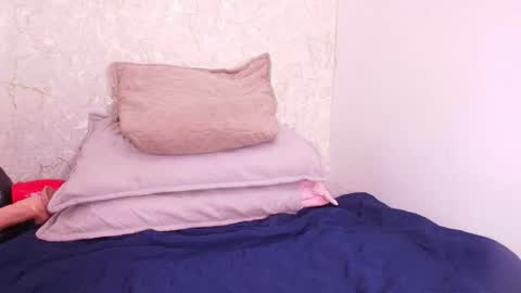 s_sofia_ online show from September 15, 7:25 pm