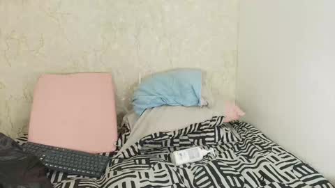 s_sofia_ online show from September 30, 7:19 pm