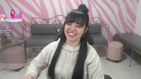 Sabrina online show from December 5, 1:20 pm