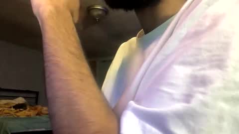 Snapshot of saasbutt chatting on November 24, 11:15 pm saasbutt online show from November 24, 11:15 pm