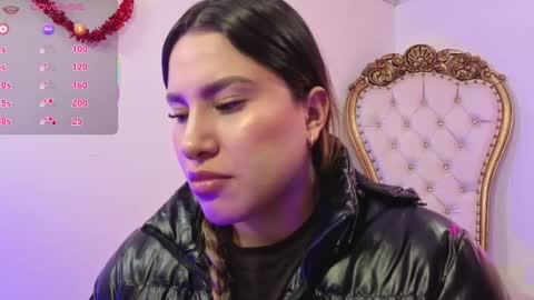 saaya_tay online show from November 7, 3:17 am