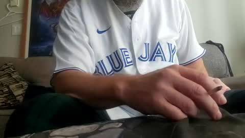 sablesticker online show from April 5, 7:00 pm