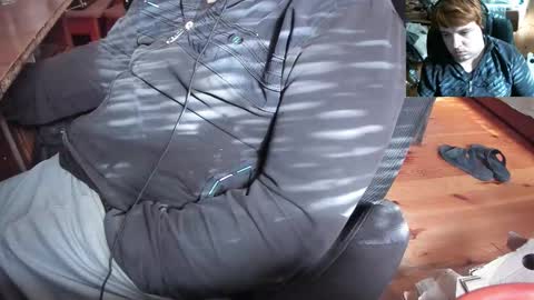 1141323  my Lord Mister Max   moms treasure online show from September 19, 7:54 am