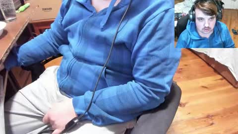 1141323  my Lord Mister Max   moms treasure online show from March 6, 5:42 pm