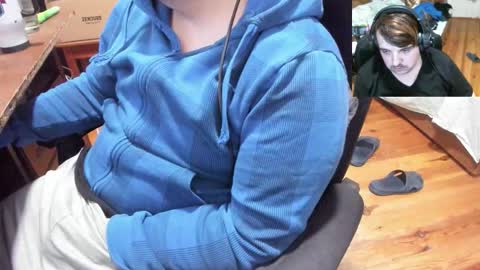 1141323  my Lord Mister Max   moms treasure online show from March 7, 5:48 am