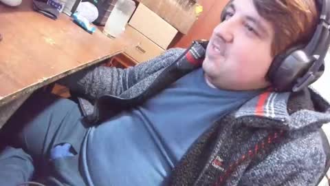 1141323  my Lord Mister Max   moms treasure online show from March 17, 7:28 pm