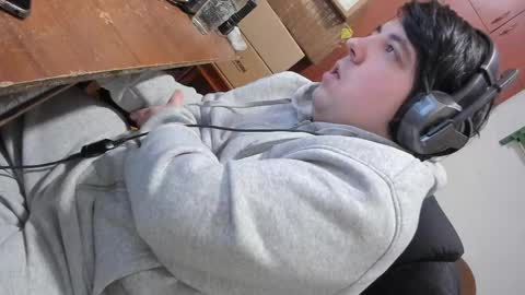 1141323  my Lord Mister Max   moms treasure online show from March 23, 5:50 pm