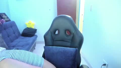 Angie  online show from December 6, 12:45 am