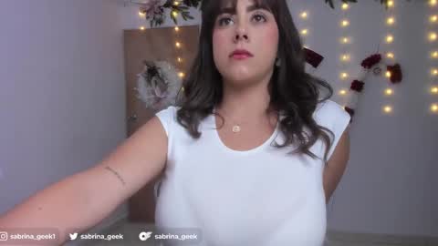 sabrina_geek online show from December 28, 2:43 am