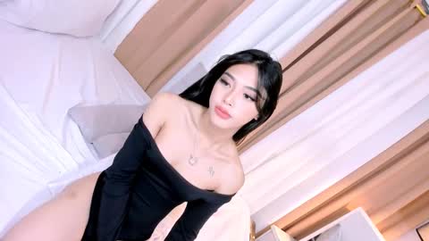 Snapshot of sabrinaametyst chatting on February 22, 3:45 am urHOT SABBY online show from February 22, 3:45 am