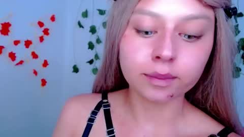 Snapshot of sabrinaexpositoxx chatting on February 21, 10:26 pm SABRI online show from February 21, 10:26 pm