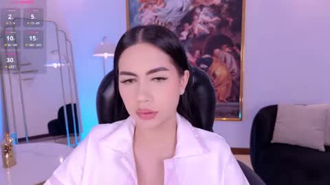 Sabrina M  online show from July 4, 7:53 pm
