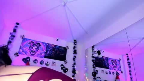 Sabrina  online show from January 16, 11:25 am