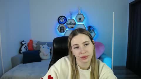 Sabrina Violet online show from March 22, 9:02 am