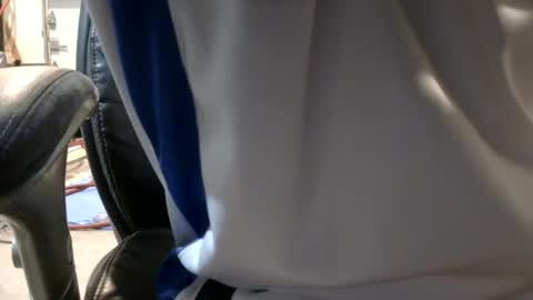 Dee online show from November 21, 9:52 am