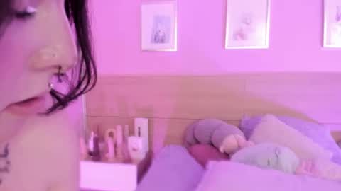 Ig  online show from February 27, 6:09 pm