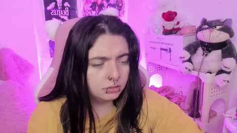 Ig  online show from December 14, 11:48 am