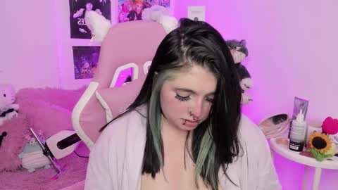 Ig  online show from December 17, 5:41 pm