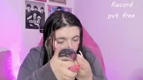 Snapshot of sachi_meow chatting on January 16, 6:12 pm Ig online show from January 16, 6:12 pm