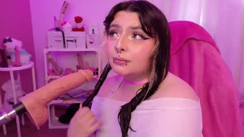 Ig  online show from April 13, 7:08 pm