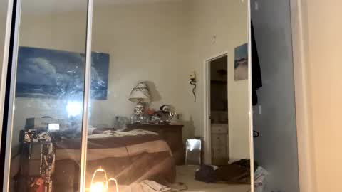 R online show from November 3, 1:56 pm